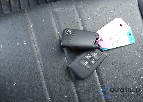 2024 Volkswagen Tiguan 2.0T Se/2.0T Wolfsburg Edition из США, поврежденный, VIN 3VV2B7AX9RM040614